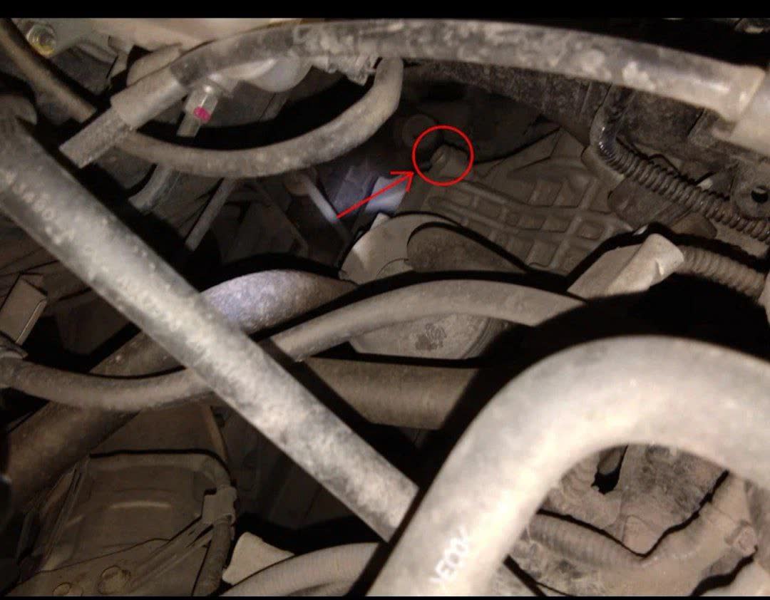 X80 transmission showing difficult access to the factory top-fill location
