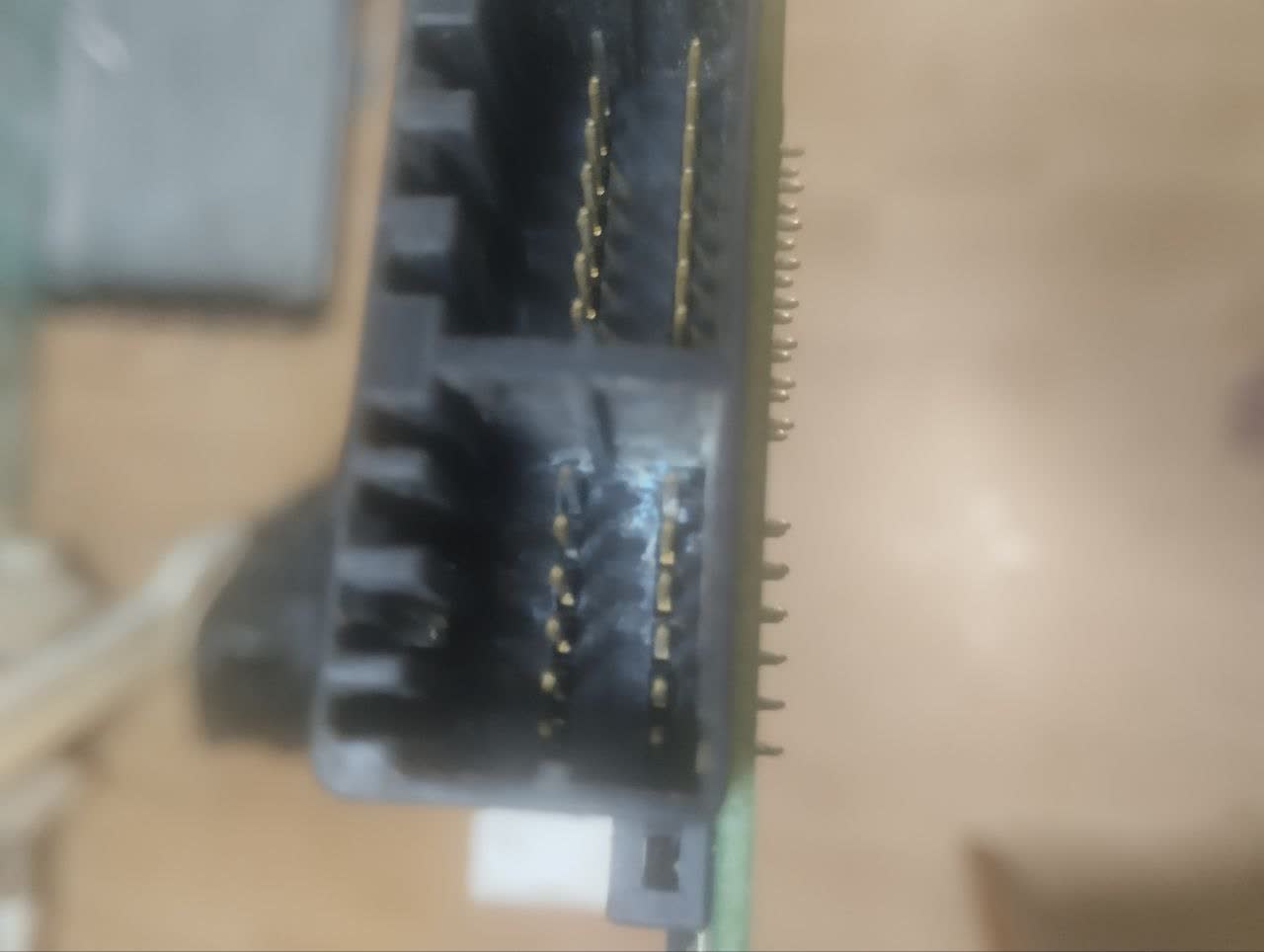 Location of the VSM (body control module) connector in the fuse block area