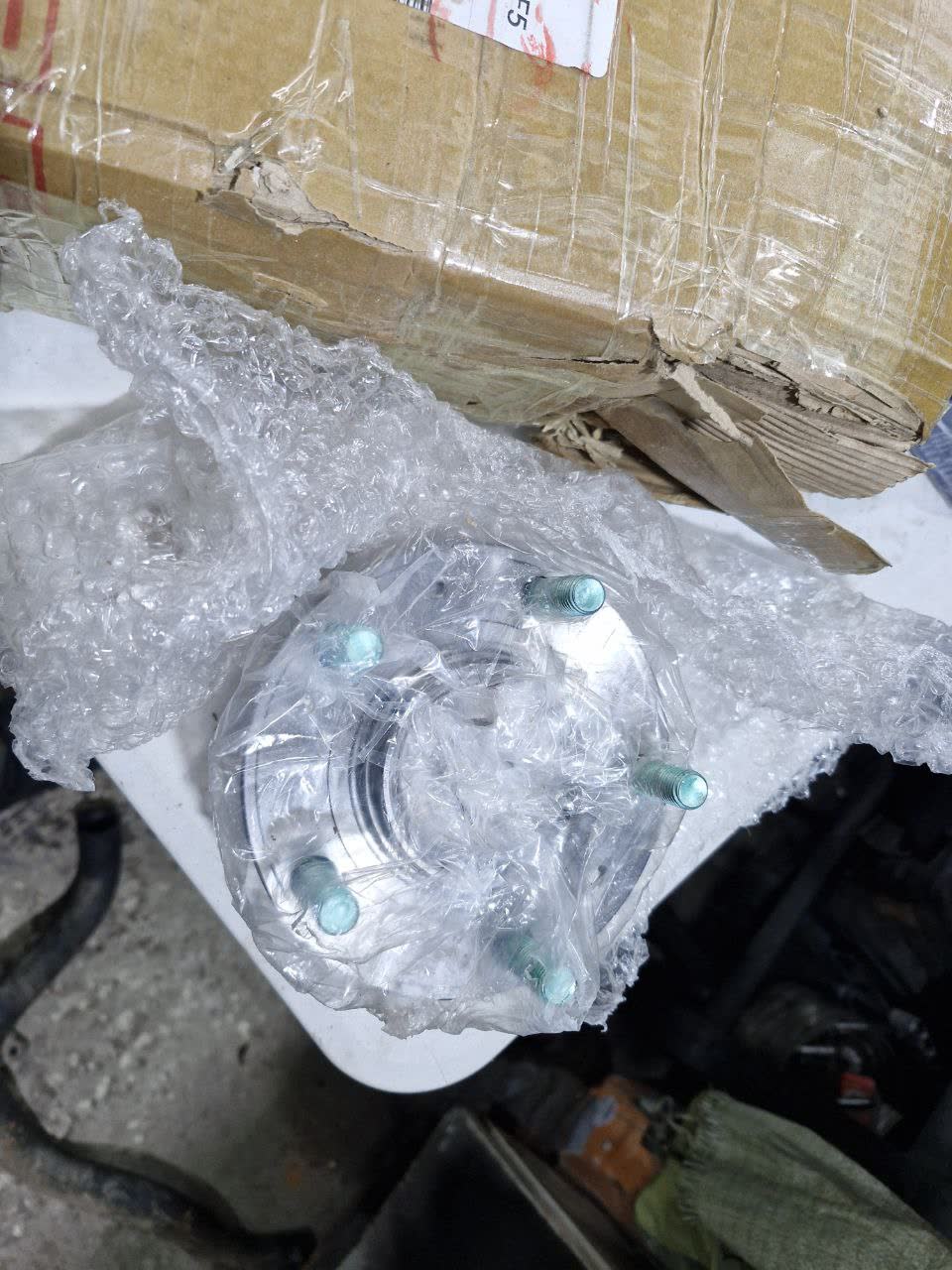 Hub assembly, additional photo