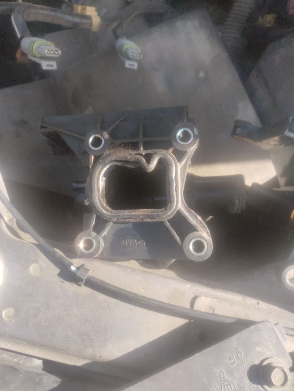 X80 and Mazda 6 cooling flanges placed side-by-side, showing identical dimensions