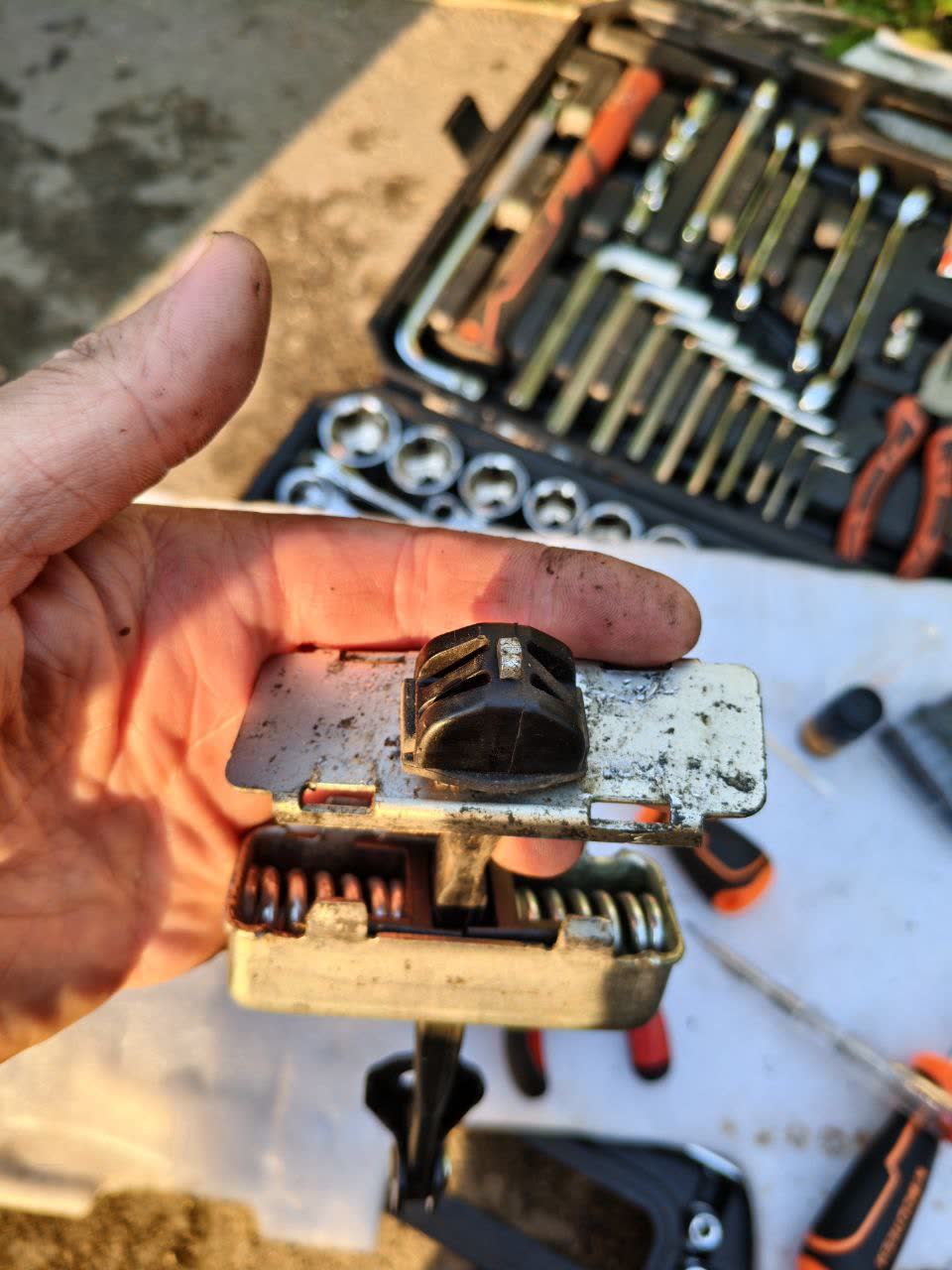 Repair kit pins inserted in herringbone pattern during installation