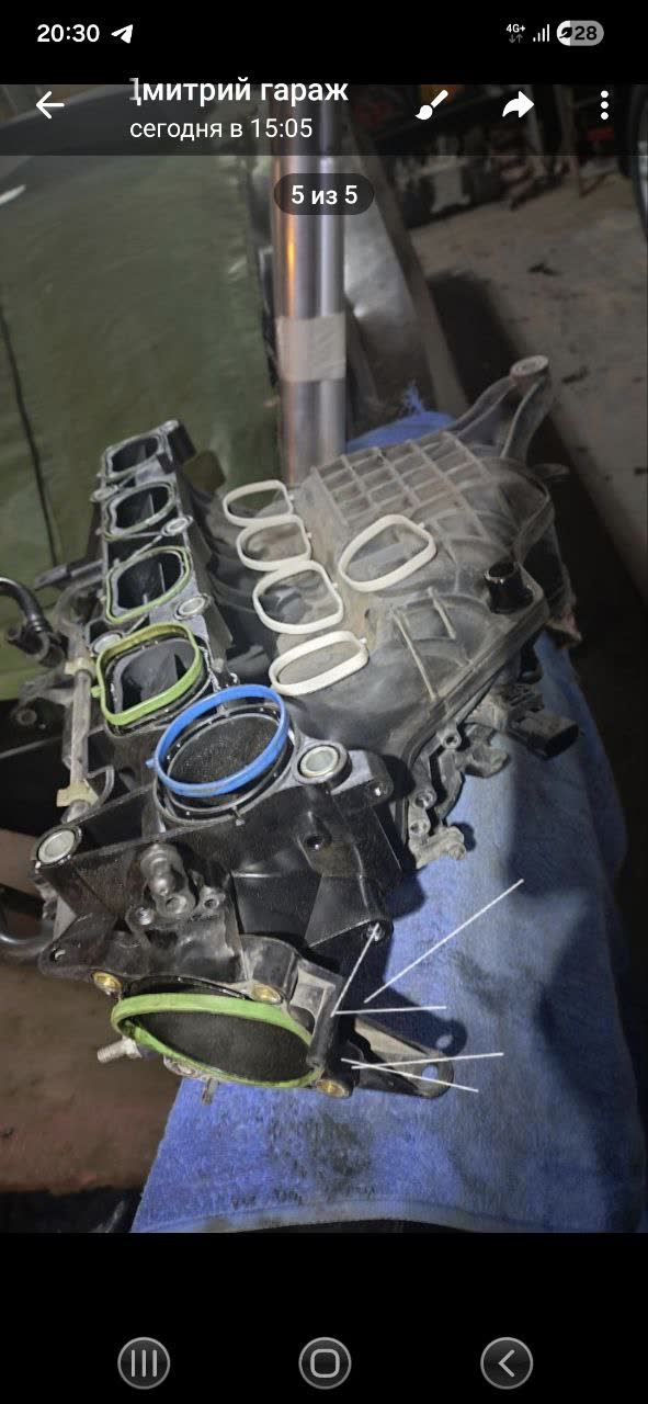 Photo of throttle body assembly and gasket/seal location